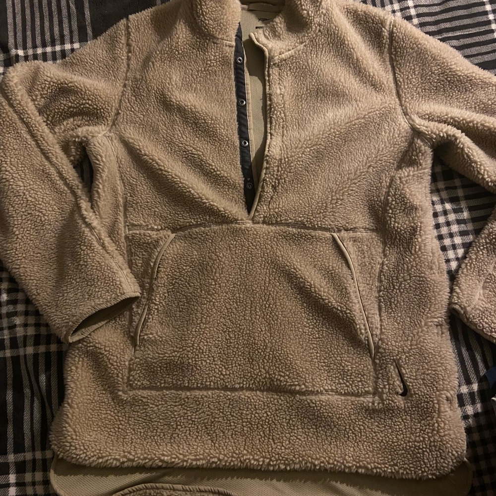 Nike Yoga Loose Fit Beige Pullover